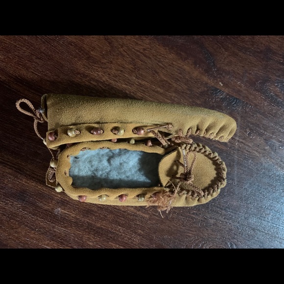 Kids handmade leather Moccasins fur footbed - Picture 9 of 12